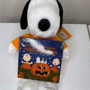 Kohl's Cares Peanuts Snoopy Dog 12" + Book It's the Great Pumpkin Charlie Brown